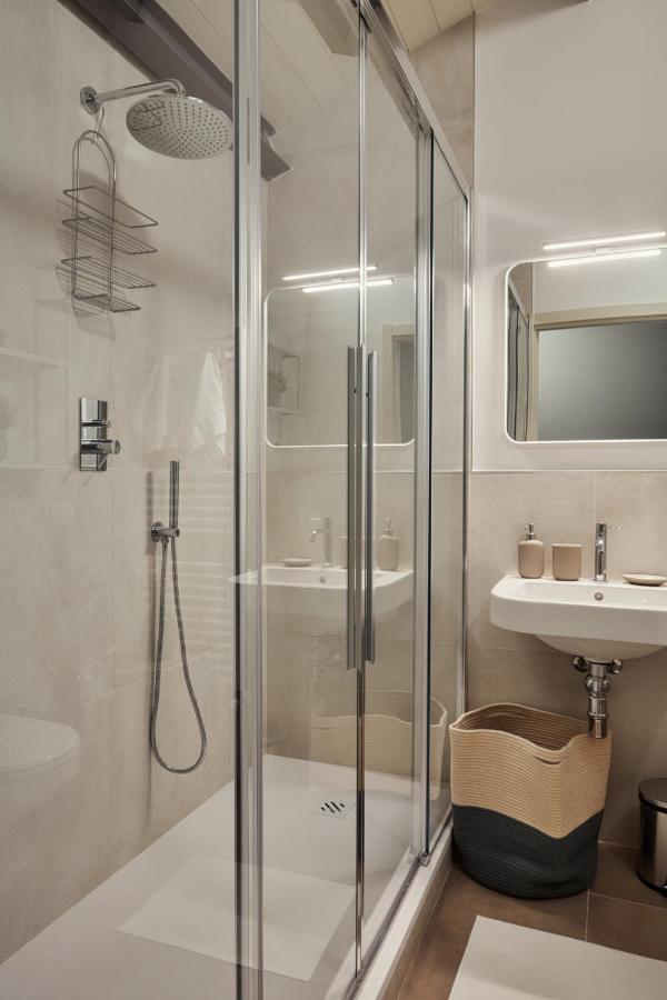 Marita Apartment Лукка Экстерьер фото
